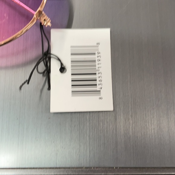 Sunglasses - Picture 3 of 3